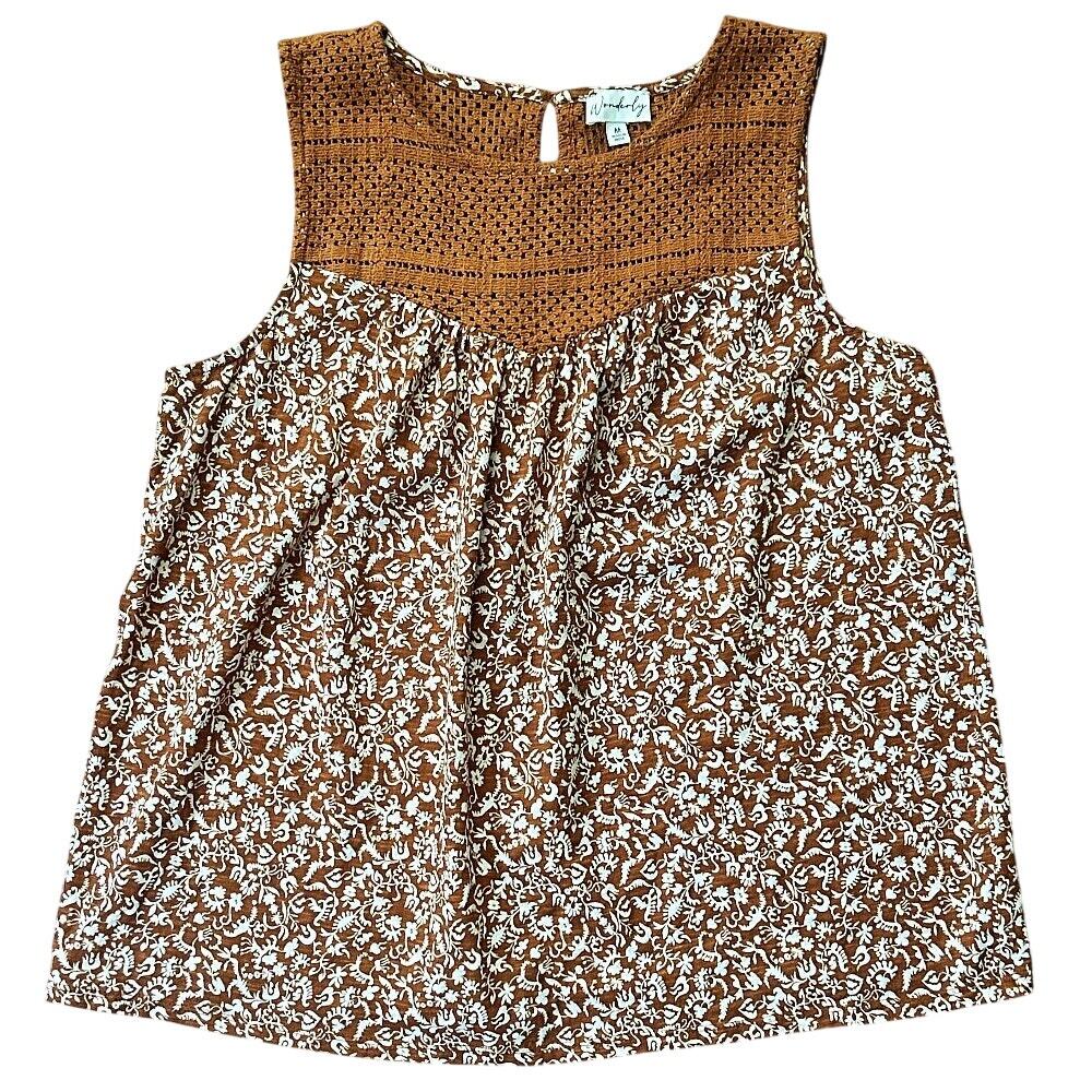 Wonderly Crochet Yoke Floral Print Sleeveless Top Medium